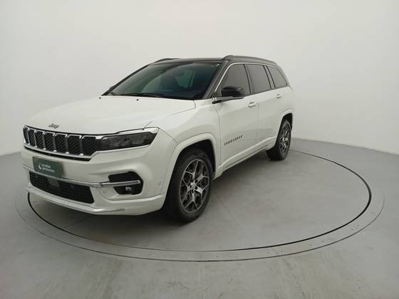 JEEP COMMANDER 1.3 T270 TURBO FLEX OVERLAND AT6 JEEP COMMANDER 1.3 T270 TURBO FLEX OVERLAND AT6